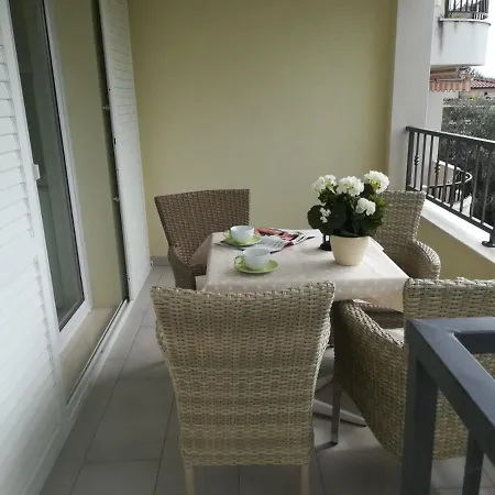 Guest house Snjezana *