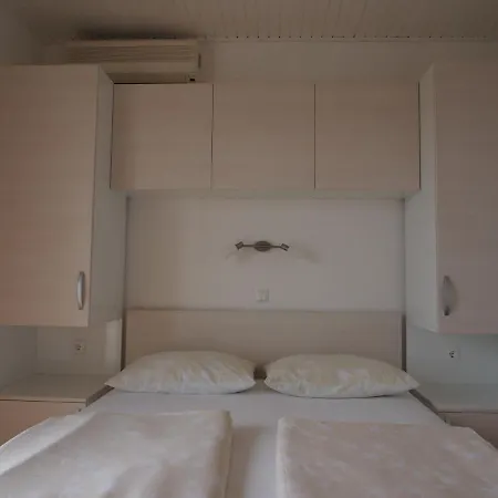 Snjezana 3* Tučepi